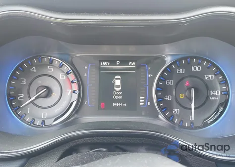 2015 Chrysler 200 S z USA, uszkodzony, nr VIN 1C3CCCBB6FN676375